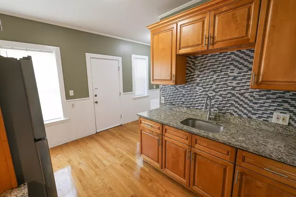 Boston, MA 02122,129 Draper Street #1