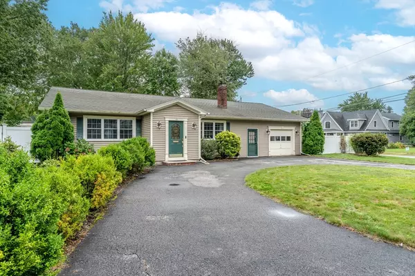 Lowell, MA 01852,5 Lawn Ave