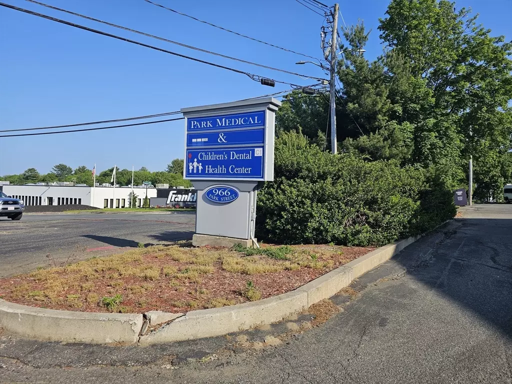 Stoughton, MA 02072,966 Park Street #A4