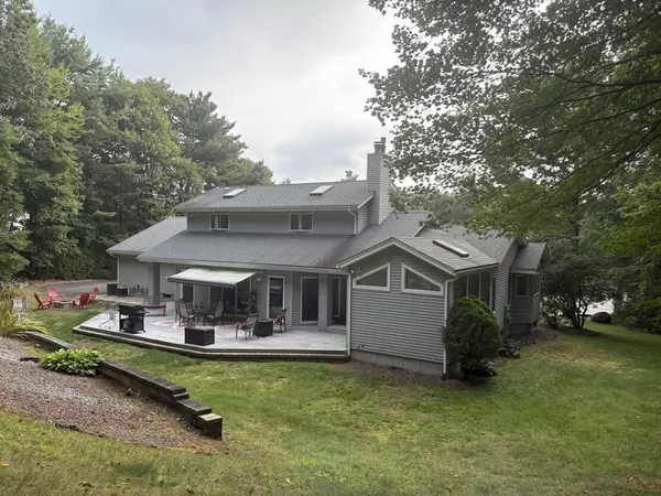 Ludlow, MA 01056,321 Westerly Cr