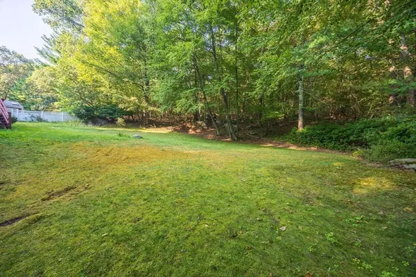 Ashland, MA 01721,28 Kings Row