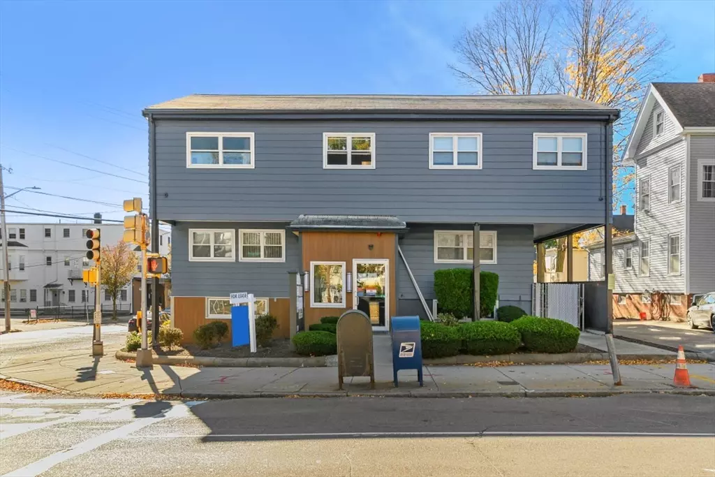 Malden, MA 02148,452 Pleasant Street #9
