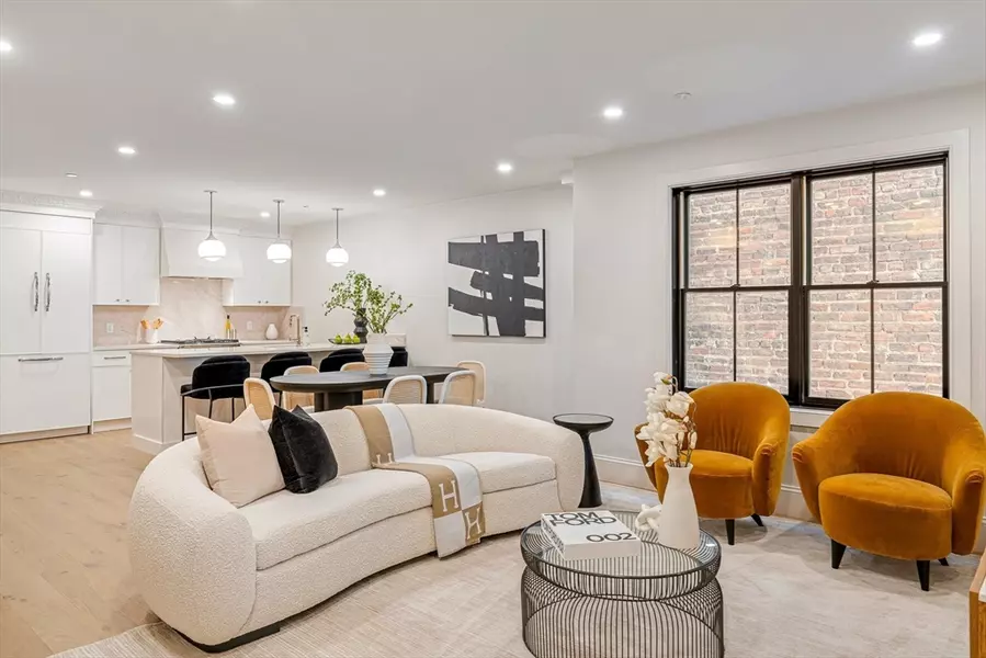 421 Saratoga Street #4A, Boston, MA 02128