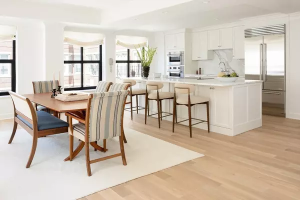 Boston, MA 02116,300 Boylston St #907