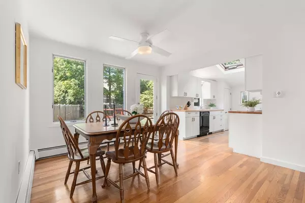 Newton, MA 02461,69-71 Hartford St #69