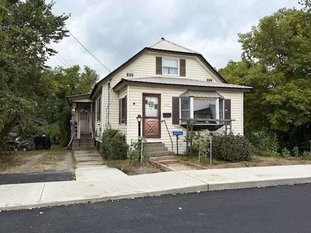 Athol, MA 01331,105 Freedom Street