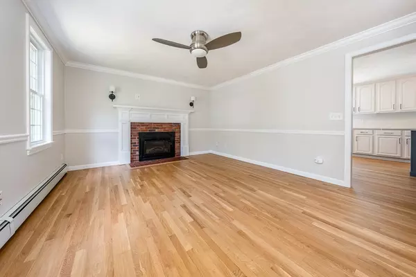 Sandwich, MA 02563,13 Greenway Cir