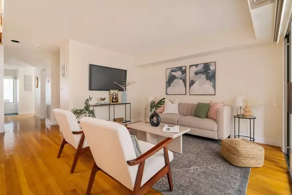 Cambridge, MA 02138,11 Fresh Pond Place #11