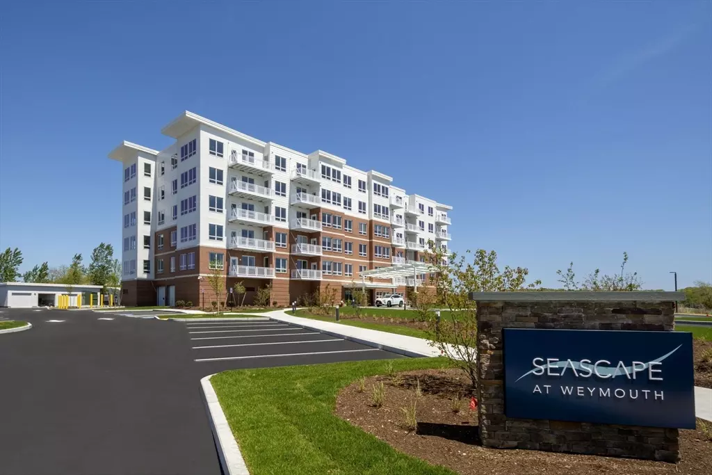 Weymouth, MA 02191,130 Broad Reach #409