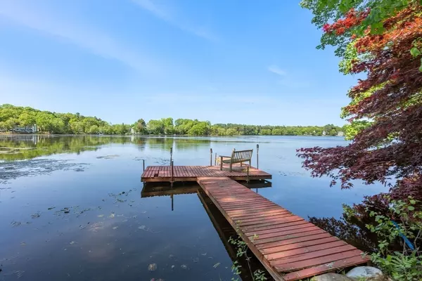 Wellesley, MA 02482,39 College Rd