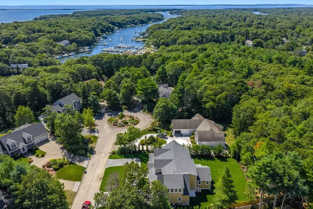 Falmouth, MA 02536,79 Rivers Edge Rd