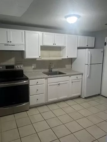 Framingham, MA 01702,150 Second #204