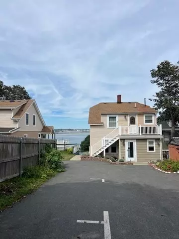 Nahant, MA 01980,54 Lennox Road #2