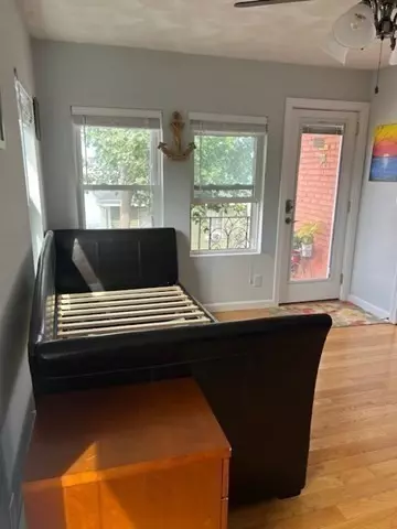 Nahant, MA 01980,54 Lennox Road #2