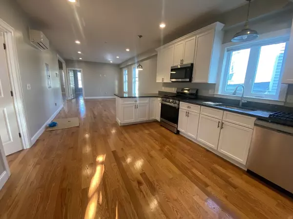 17 Maywood St #2, Boston, MA 02119