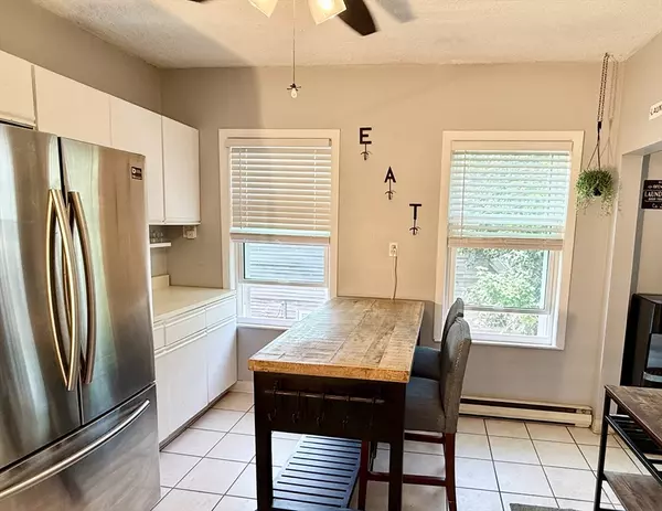 Winthrop, MA 02152,26 Forrest St #3