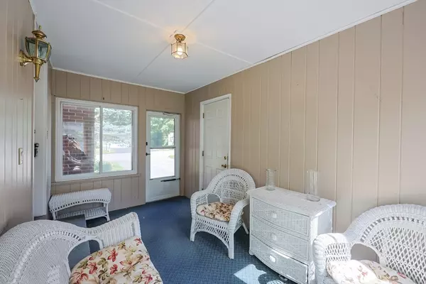 Attleboro, MA 02703,50 Benjamin Dr