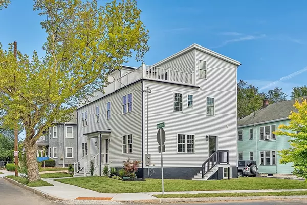 Arlington, MA 02474,63 Marathon Street #R