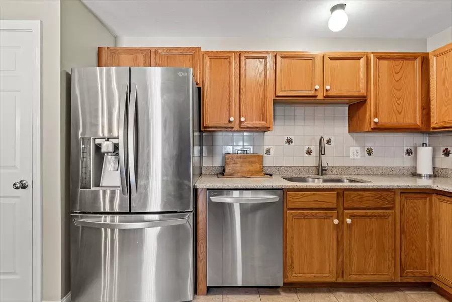 16 Eagle Drive #16, Tewksbury, MA 01876