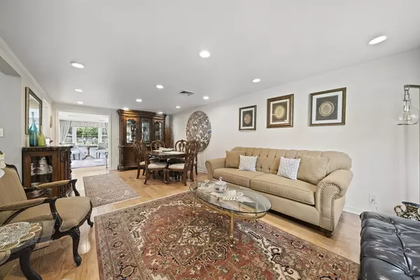 Weymouth, MA 02188,92 Mercury Street