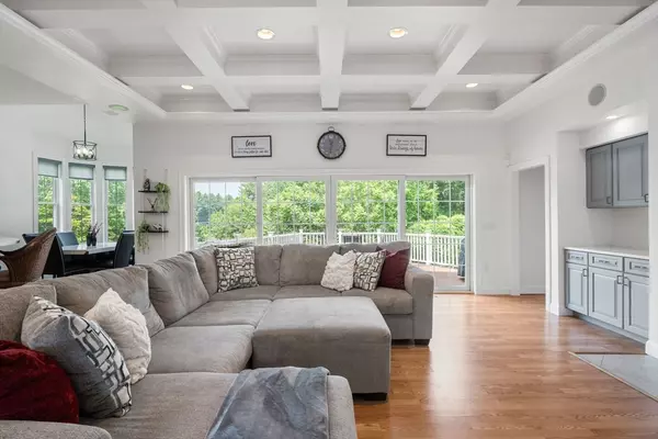 North Reading, MA 01864,31 Cedar Street