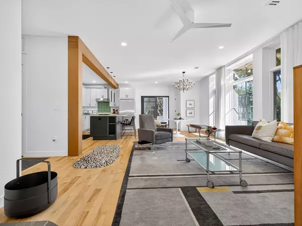 Hingham, MA 02043,108 Kilby St