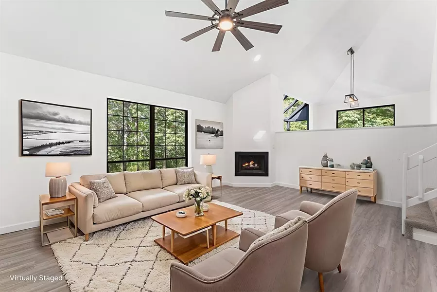 12 Perkins Ct #12, Haverhill, MA 01832