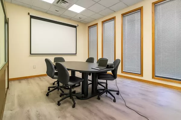 Lawrence, MA 01840,468 Essex St