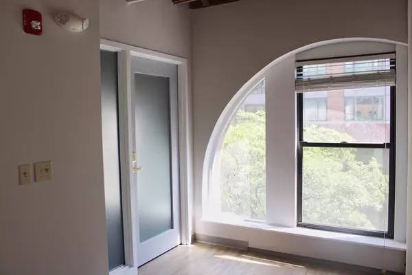 Boston, MA 02114,162 Canal Street #4th Fl