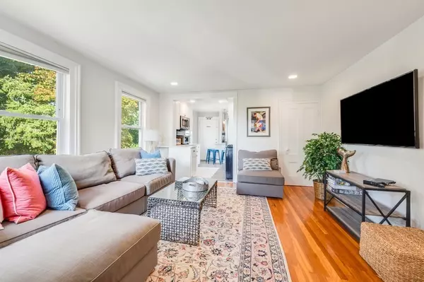 Marblehead, MA 01945,25 Mechanic Street #2