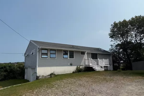 3 Point Rd, Gloucester, MA 01930