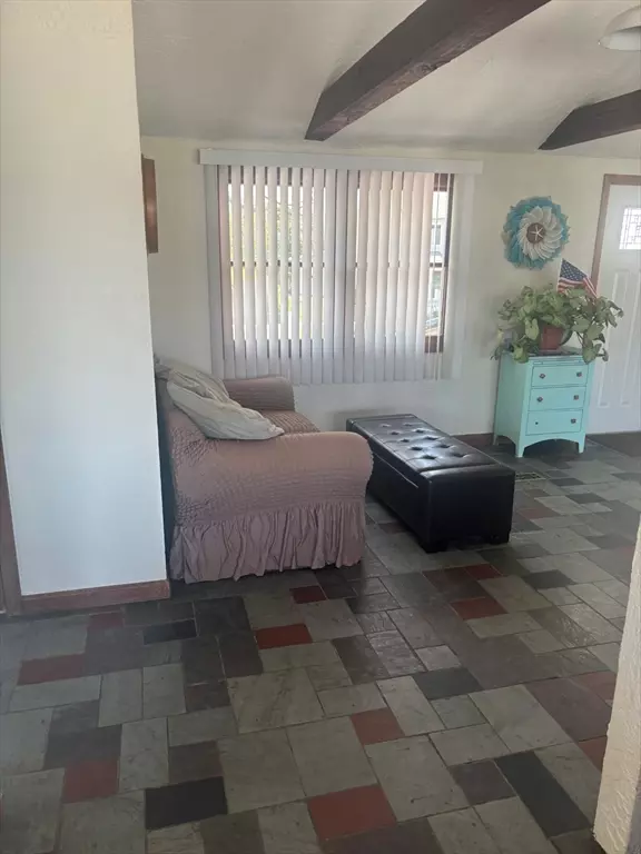 Gloucester, MA 01930,3 Point Rd