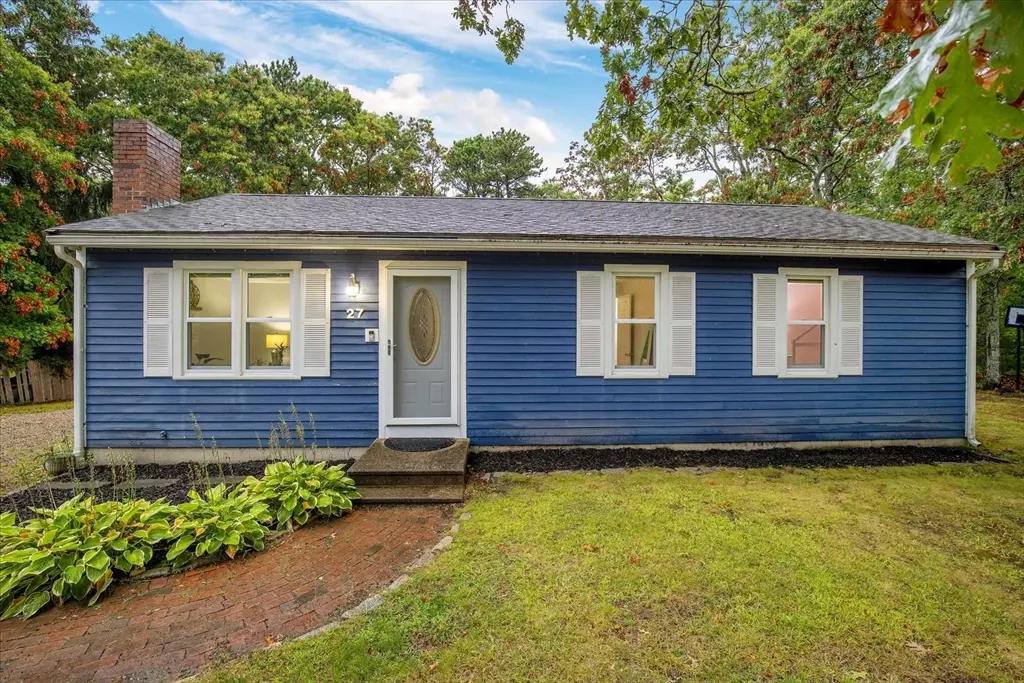Bourne, MA 02559,27 Avery Rd