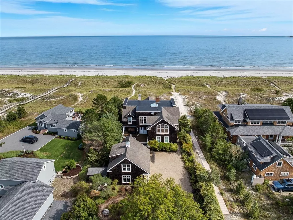 Gloucester, MA 01930,51 Wingaersheek Rd