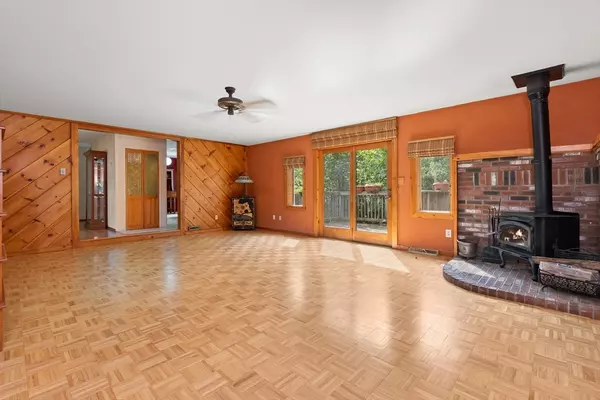 Newburyport, MA 01950,7 Peters Rd