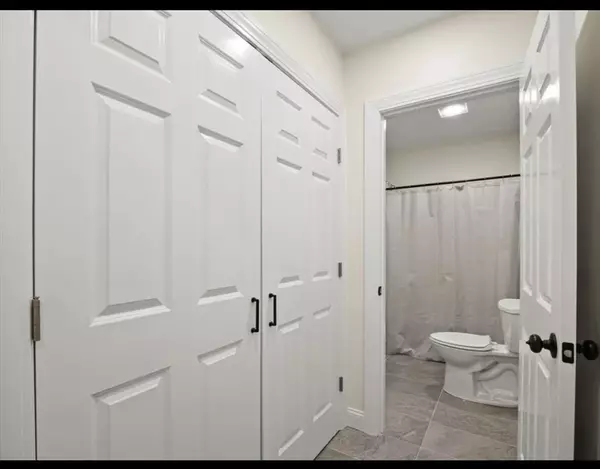 Revere, MA 02151,21 Thornton Street #5