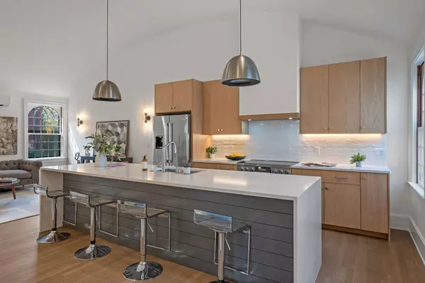 134 Elm Street #134, Marblehead, MA 01945