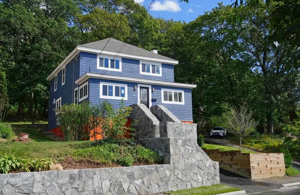 Arlington, MA 02474,281 Forest St