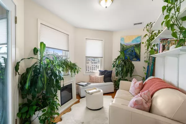 Watertown, MA 02472,15-17 Porter St