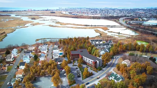 Revere, MA 02151,133 Salem #208