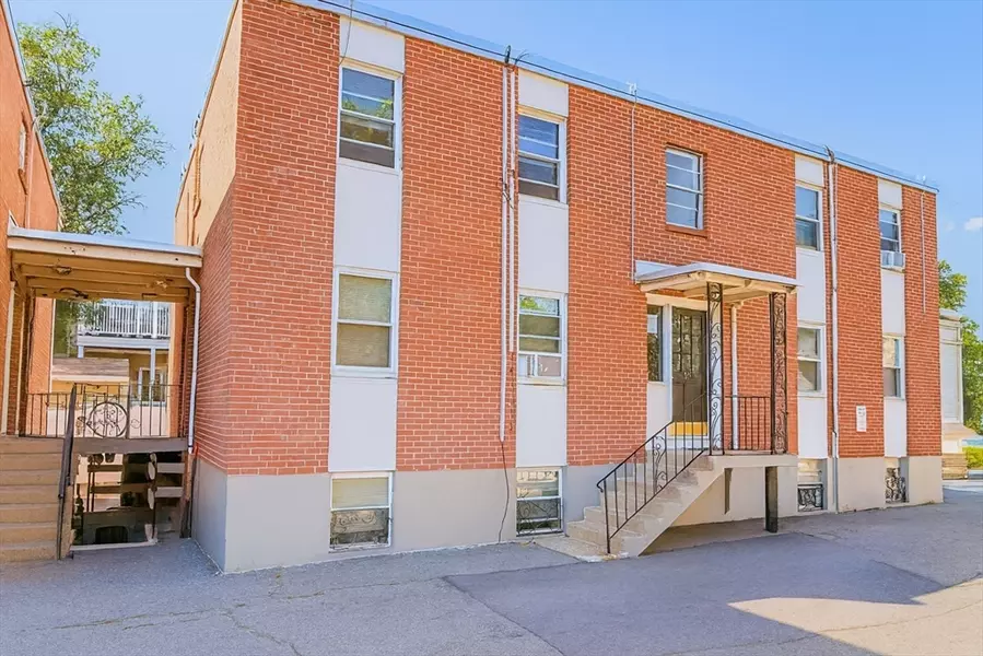 10 Avon St #17, Somerville, MA 02143