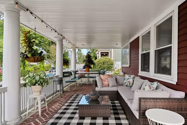 Woburn, MA 01801,15 Mishawum Rd