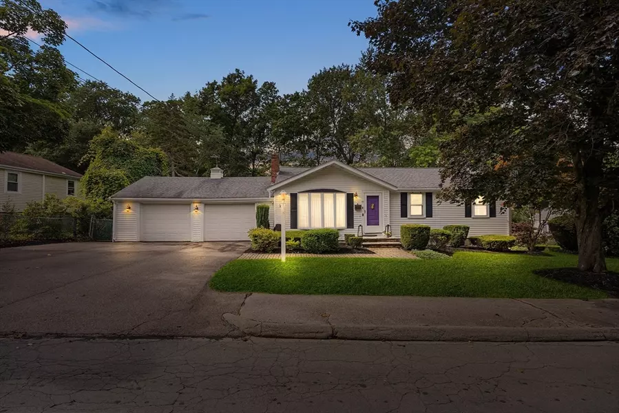 45 Forest St, Braintree, MA 02184