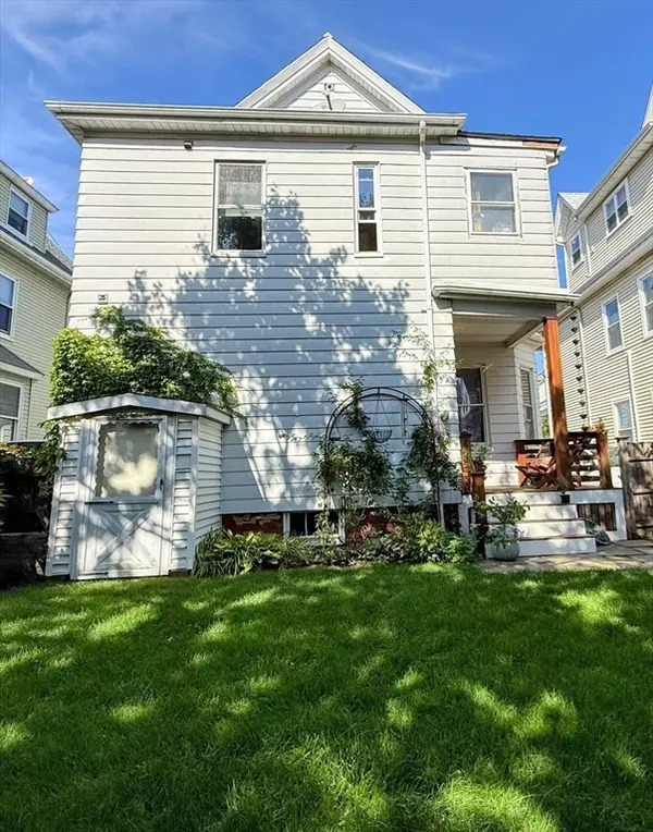 Somerville, MA 02143,26 Gibbens St