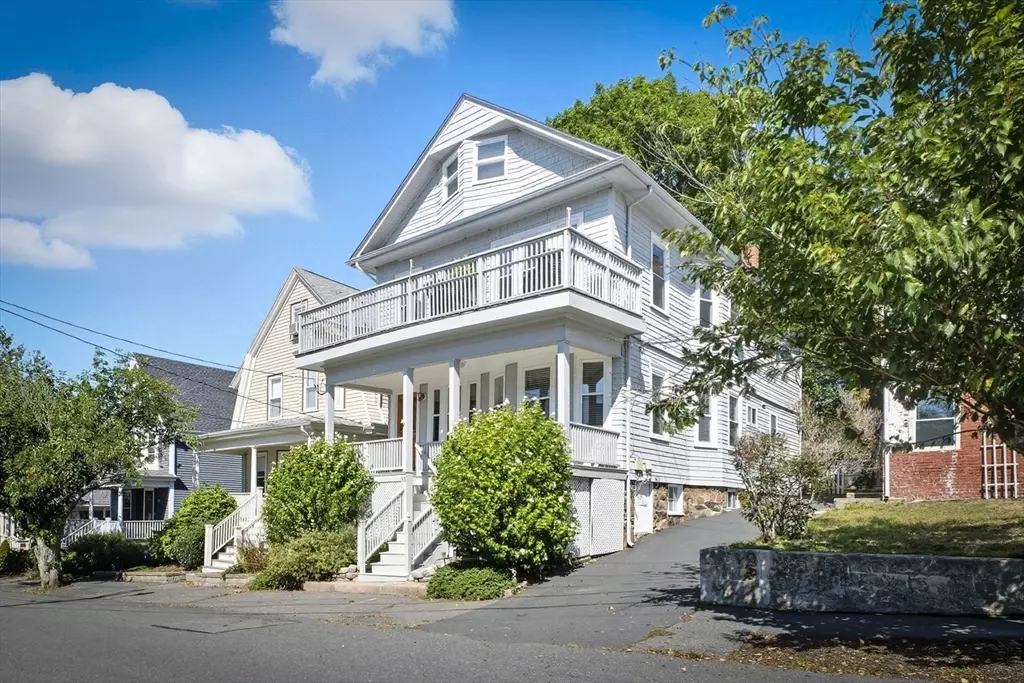 Swampscott, MA 01907,33 Highland St #2