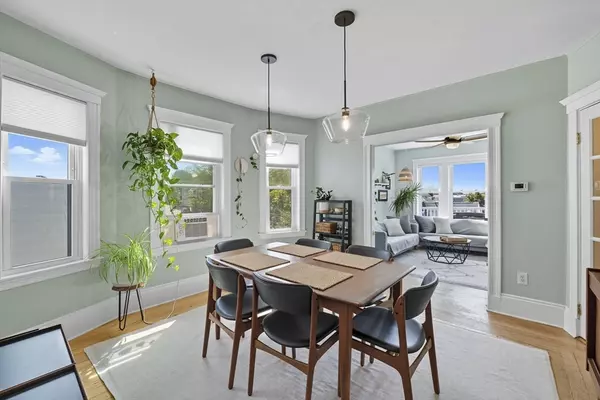 Swampscott, MA 01907,33 Highland St #2