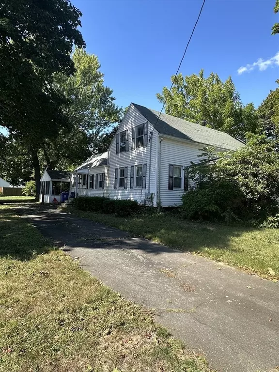 Wakefield, MA 01880,214 Vernon St