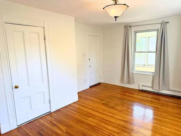 Newton, MA 02465,333 Cherry St. #1