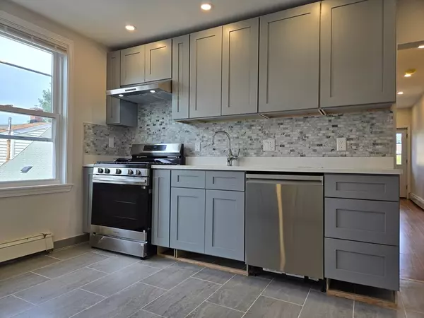 Quincy, MA 02169,15 Baxter Ave #2