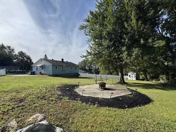 Leominster, MA 01453,50 Daisy Dr